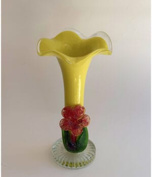 Yellow Murano vase with red flower round edges
