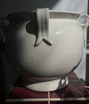 Ceramic white Plant Pot